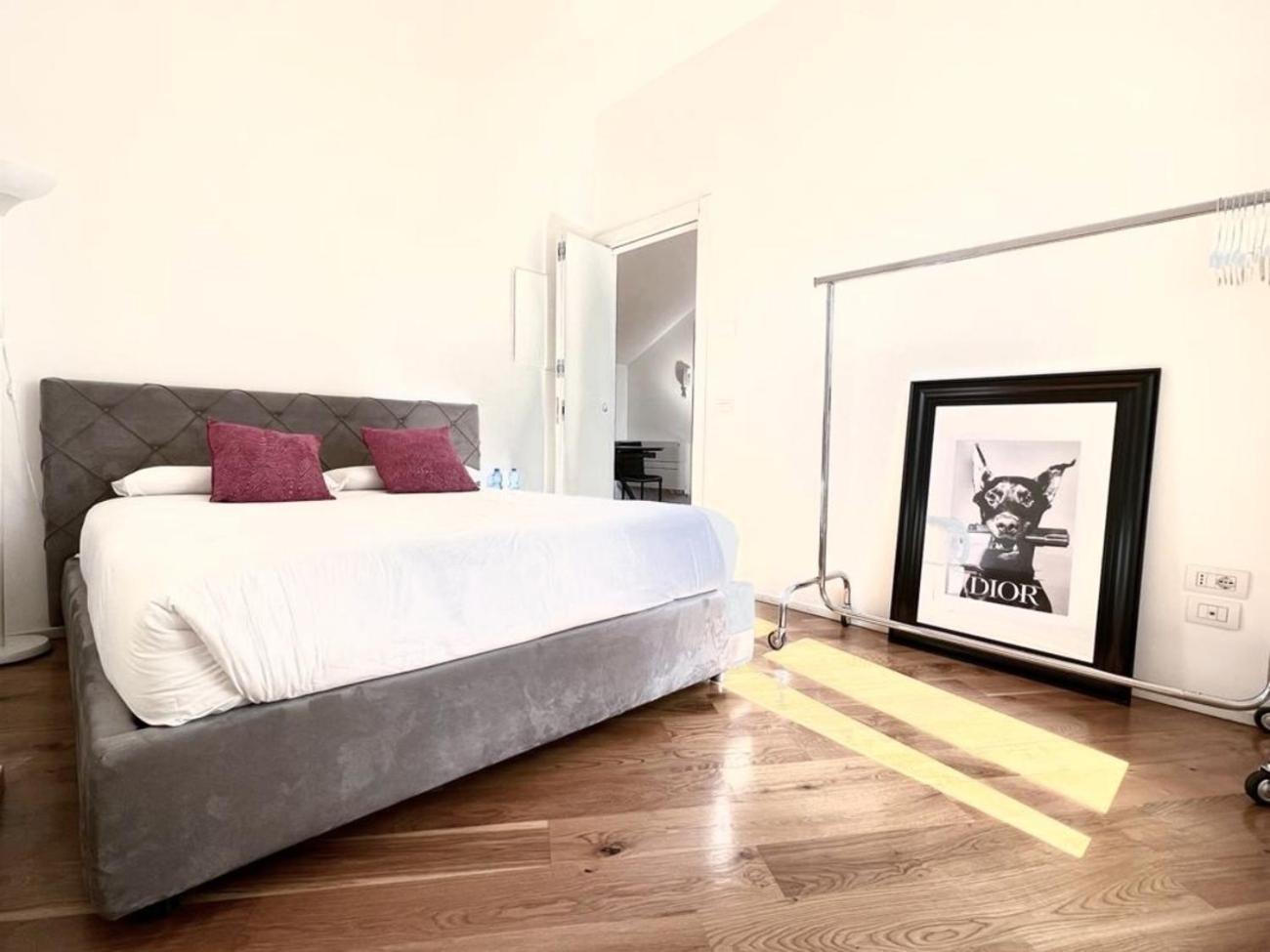 Comecasa Attic 5 Min Walk From Duomo Milaan Buitenkant foto